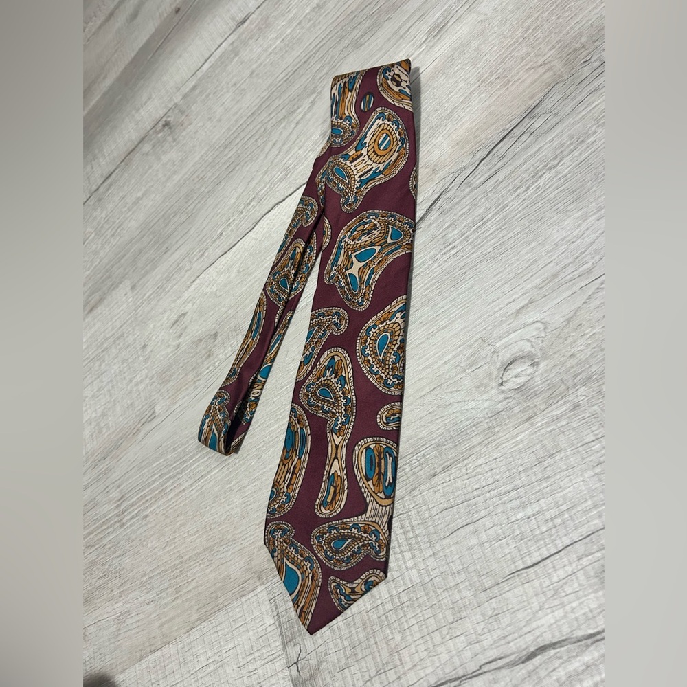 Vintage Dior tie